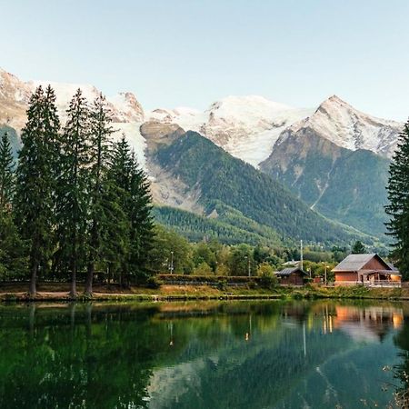 Apartment Au Bon Coin - Luxury Chamonix Hidden Haven, Mont Blanc View, Hot Tub And Garden Eksteriør bilde