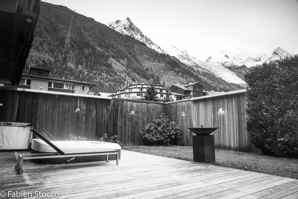 Apartment Au Bon Coin - Luxury Chamonix Hidden Haven, Mont Blanc View, Hot Tub And Garden Eksteriør bilde