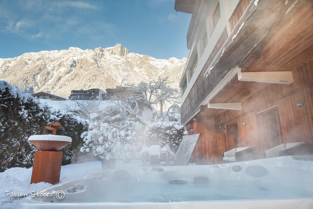 Apartment Au Bon Coin - Luxury Chamonix Hidden Haven, Mont Blanc View, Hot Tub And Garden Eksteriør bilde