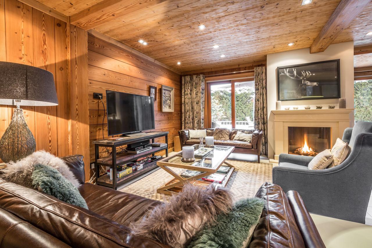 Apartment Au Bon Coin - Luxury Chamonix Hidden Haven, Mont Blanc View, Hot Tub And Garden Eksteriør bilde