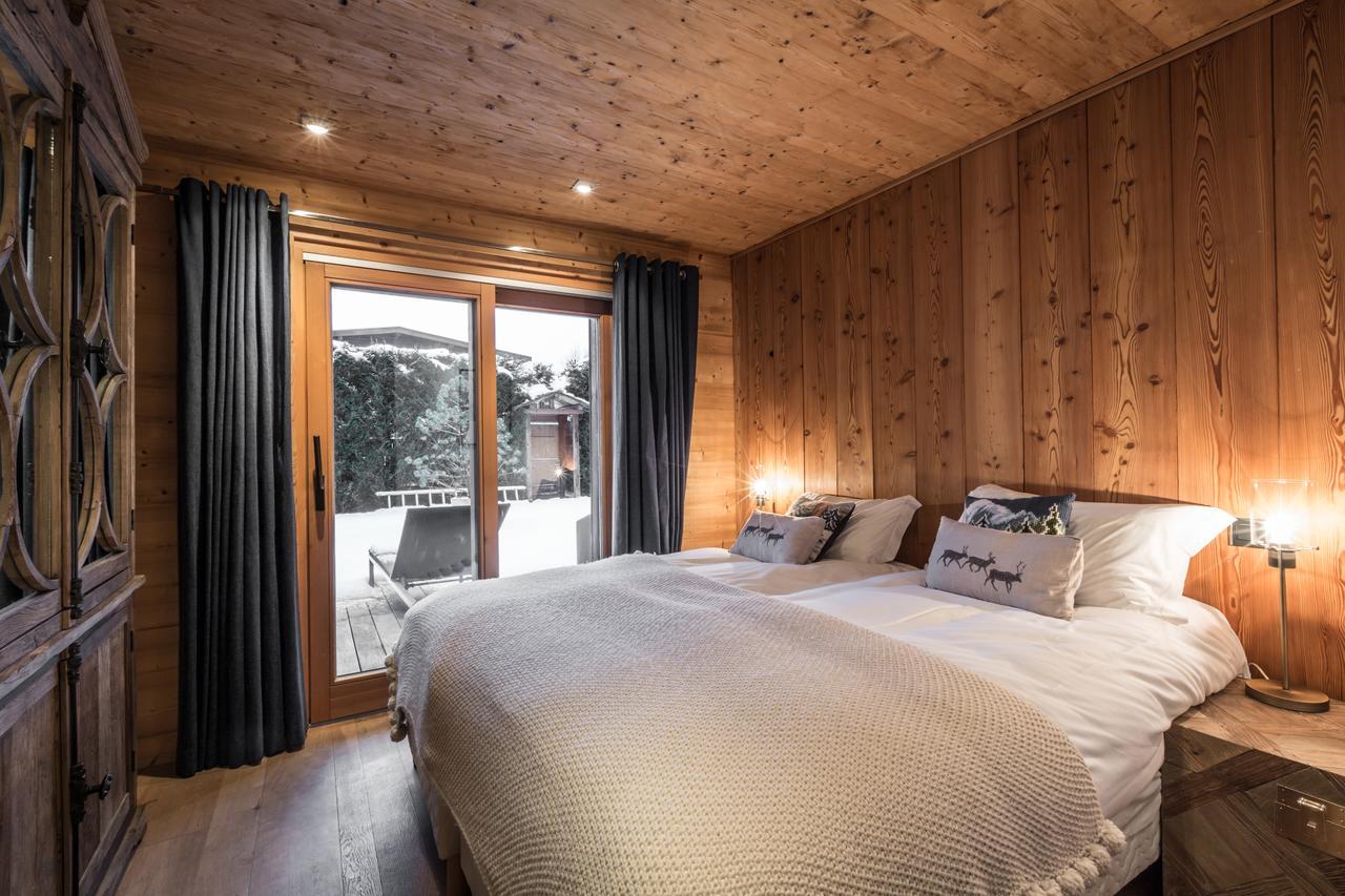 Apartment Au Bon Coin - Luxury Chamonix Hidden Haven, Mont Blanc View, Hot Tub And Garden Eksteriør bilde