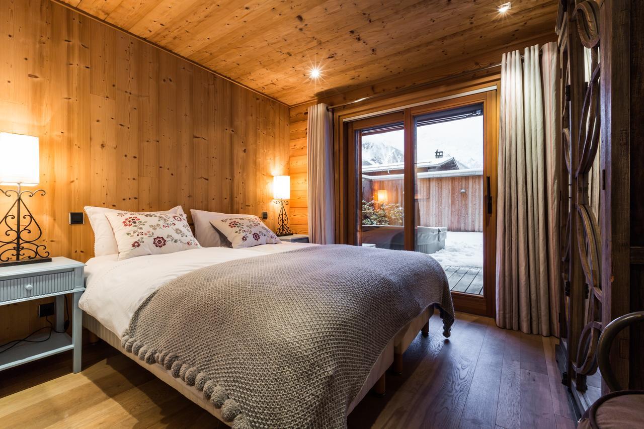 Apartment Au Bon Coin - Luxury Chamonix Hidden Haven, Mont Blanc View, Hot Tub And Garden Eksteriør bilde